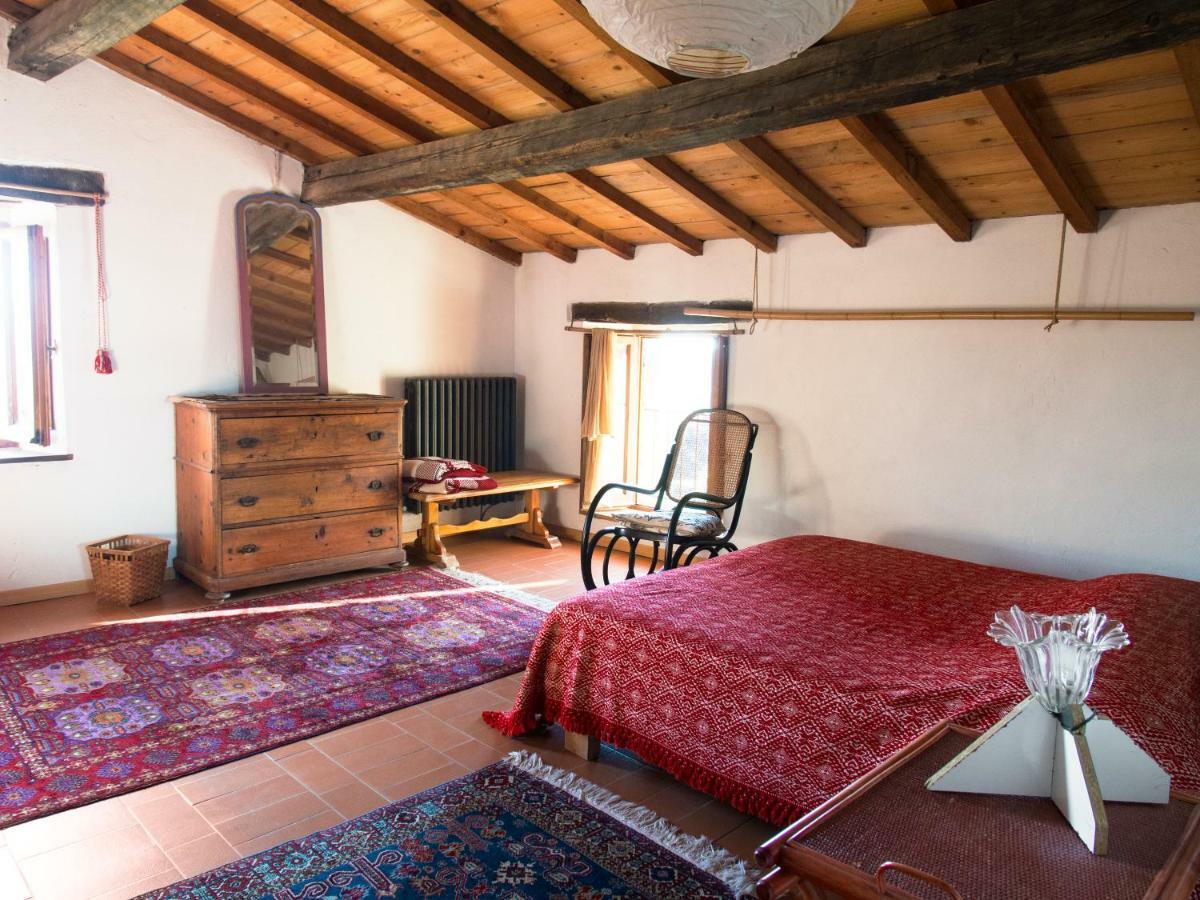 Casa La Valle, Gubbio, Frazione Santa Cristina Bed and Breakfast Buitenkant foto