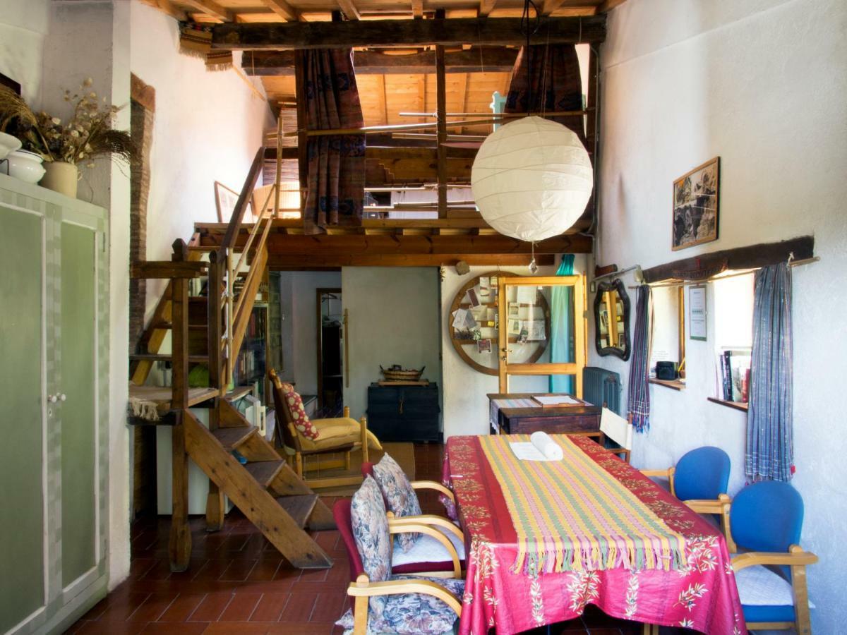 Casa La Valle, Gubbio, Frazione Santa Cristina Bed and Breakfast Buitenkant foto